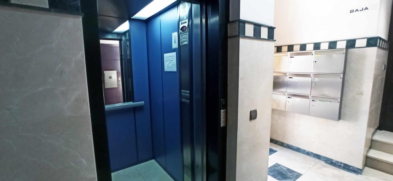 מאלגה Mshome Casa Esperanza Centro מראה חיצוני תמונה
